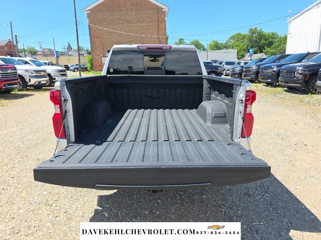 Used 2019 Chevrolet Silverado 1500 LT w/ All-Star Edition AWD/4WD image 32