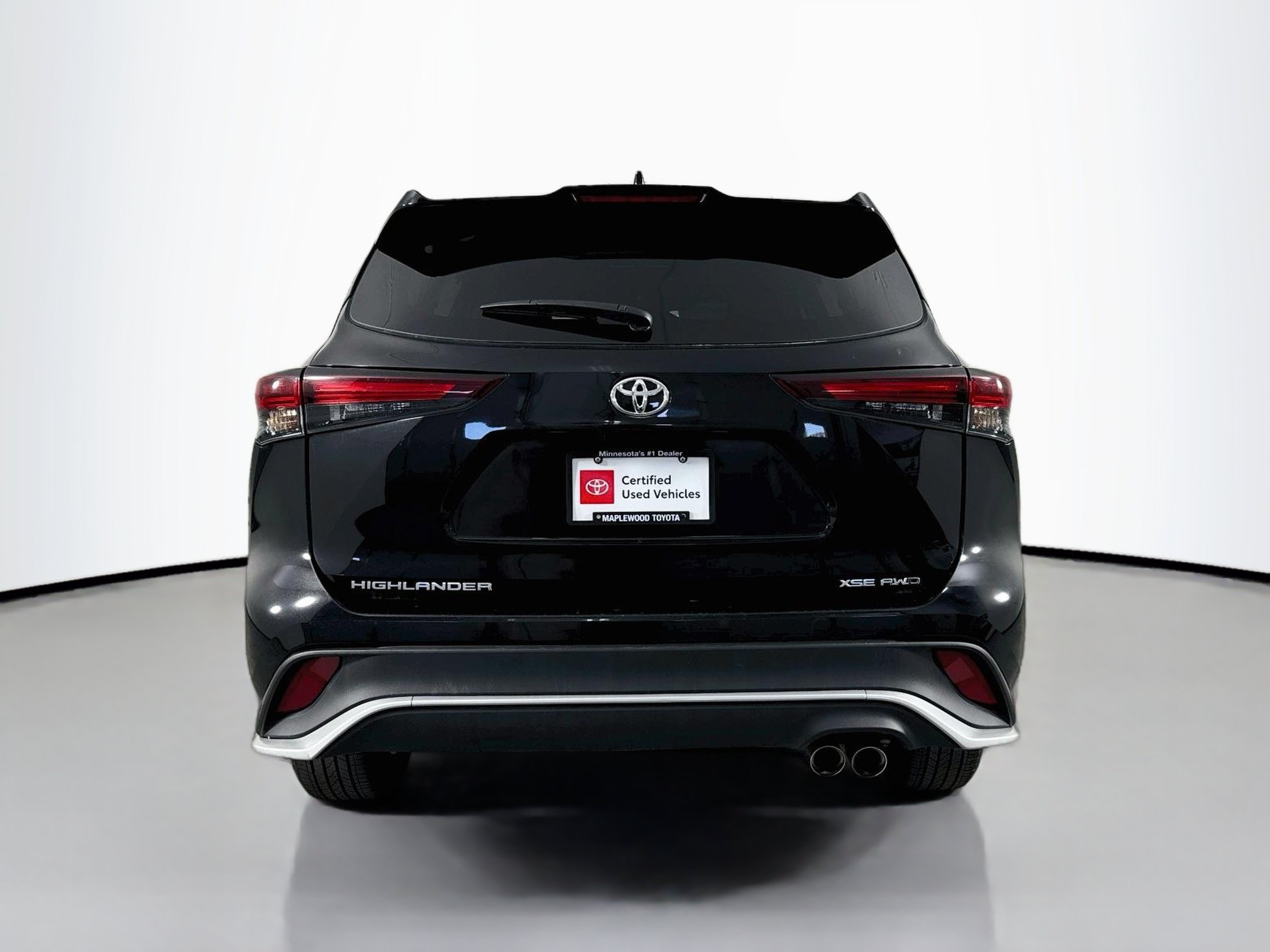 Certified 2025 Toyota Highlander XSE AWD/4WD image 6