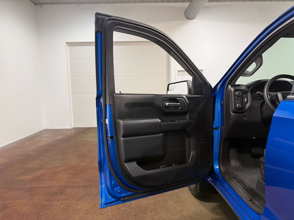 Used 2023 Chevrolet Silverado 1500 Custom w/ LPO, Dark Essentials Package AWD/4WD image 57