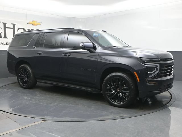 Certified 2026 Chevrolet Suburban RST w/ RST Capability Package AWD/4WD image 6