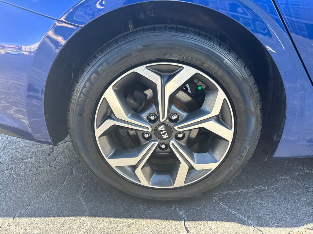 Used 2020 Kia Forte LXS image 17