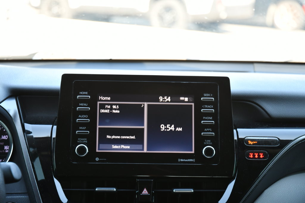Used 2021 Toyota Camry LE w/ Convenience Package FWD image 33
