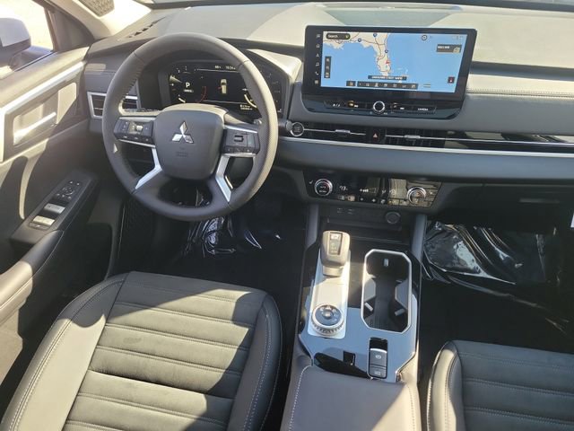 New 2026 Mitsubishi Outlander SE FWD image 16