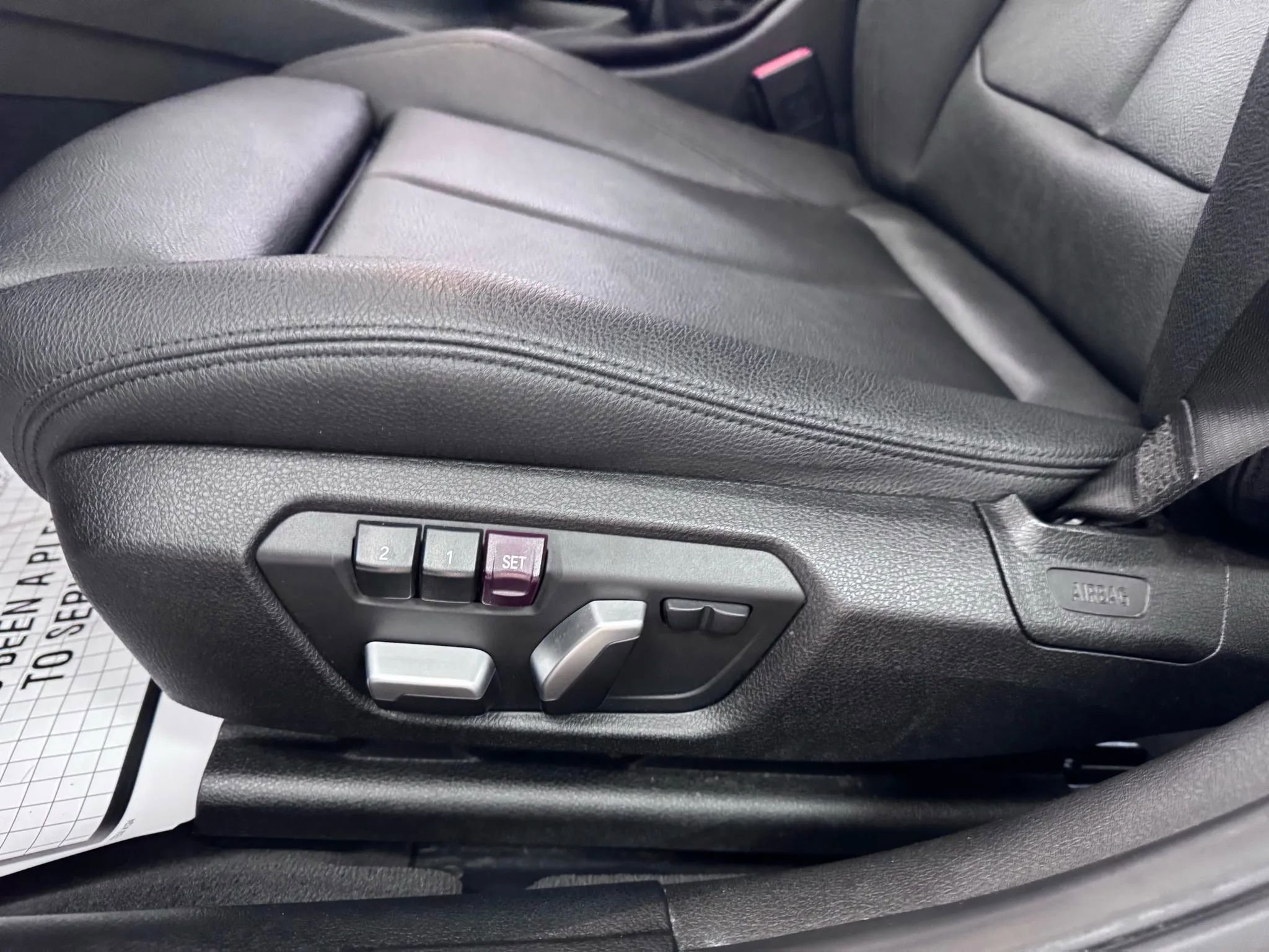 Used 2017 BMW 330i xDrive Sedan image 11