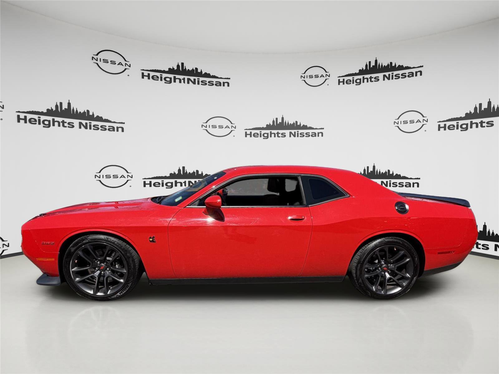Used 2020 Dodge Challenger R/T Scat Pack w/ Shaker Package image 2