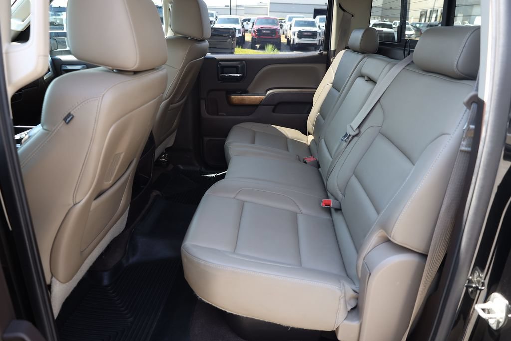 Used 2015 Chevrolet Silverado 3500 LTZ AWD/4WD image 17