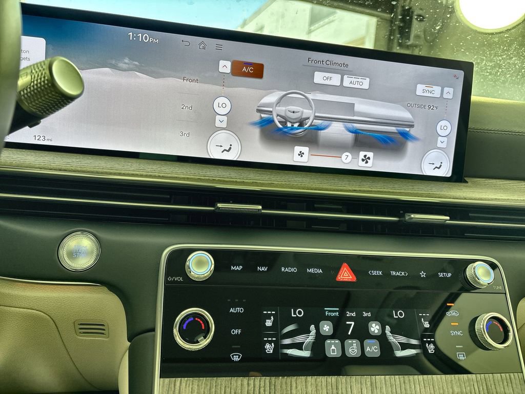 New 2026 Genesis GV80 3.5T Prestige AWD/4WD image 17