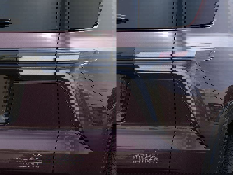 Used 2026 Chevrolet Traverse High Country image 48