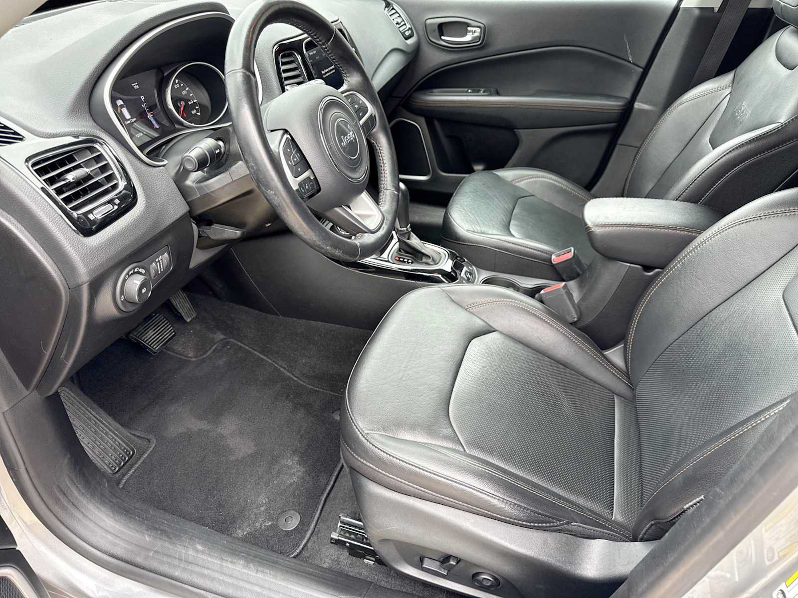 Used 2019 Jeep Compass Limited AWD/4WD image 15