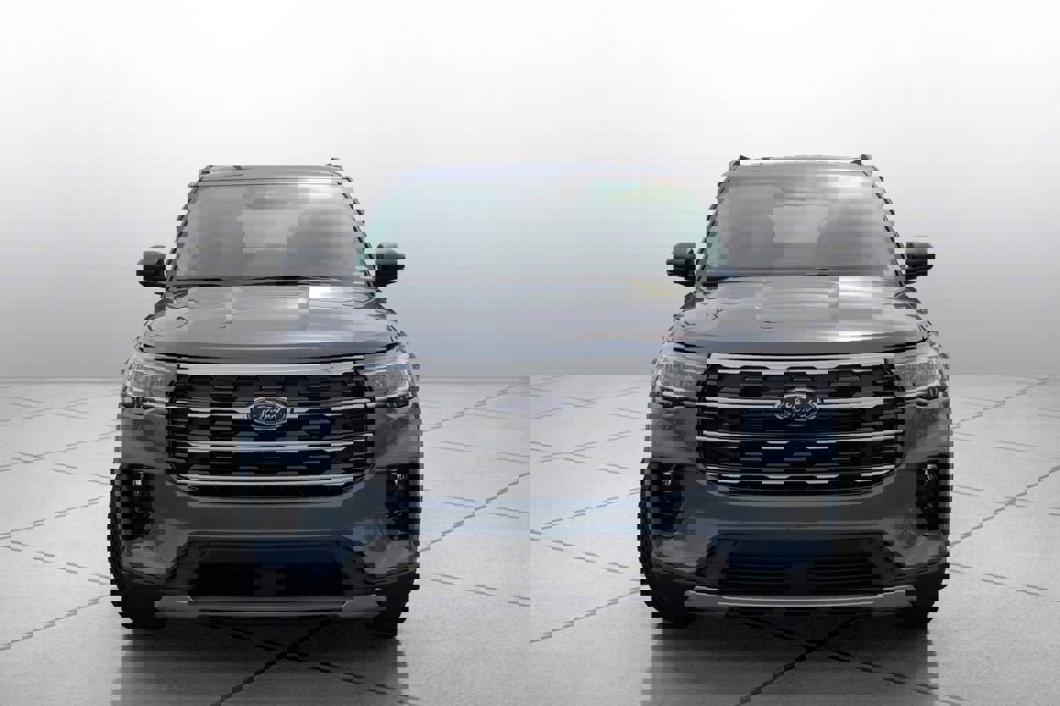 New 2026 Ford Explorer Active w/ Active Comfort Package image 3