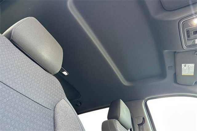 Used 2021 GMC Sierra 1500 Elevation w/ Preferred Package image 16