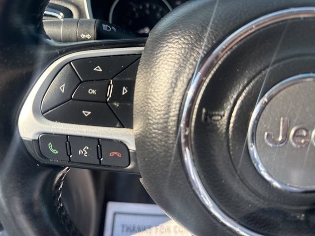 Used 2019 Jeep Compass Limited AWD/4WD image 18