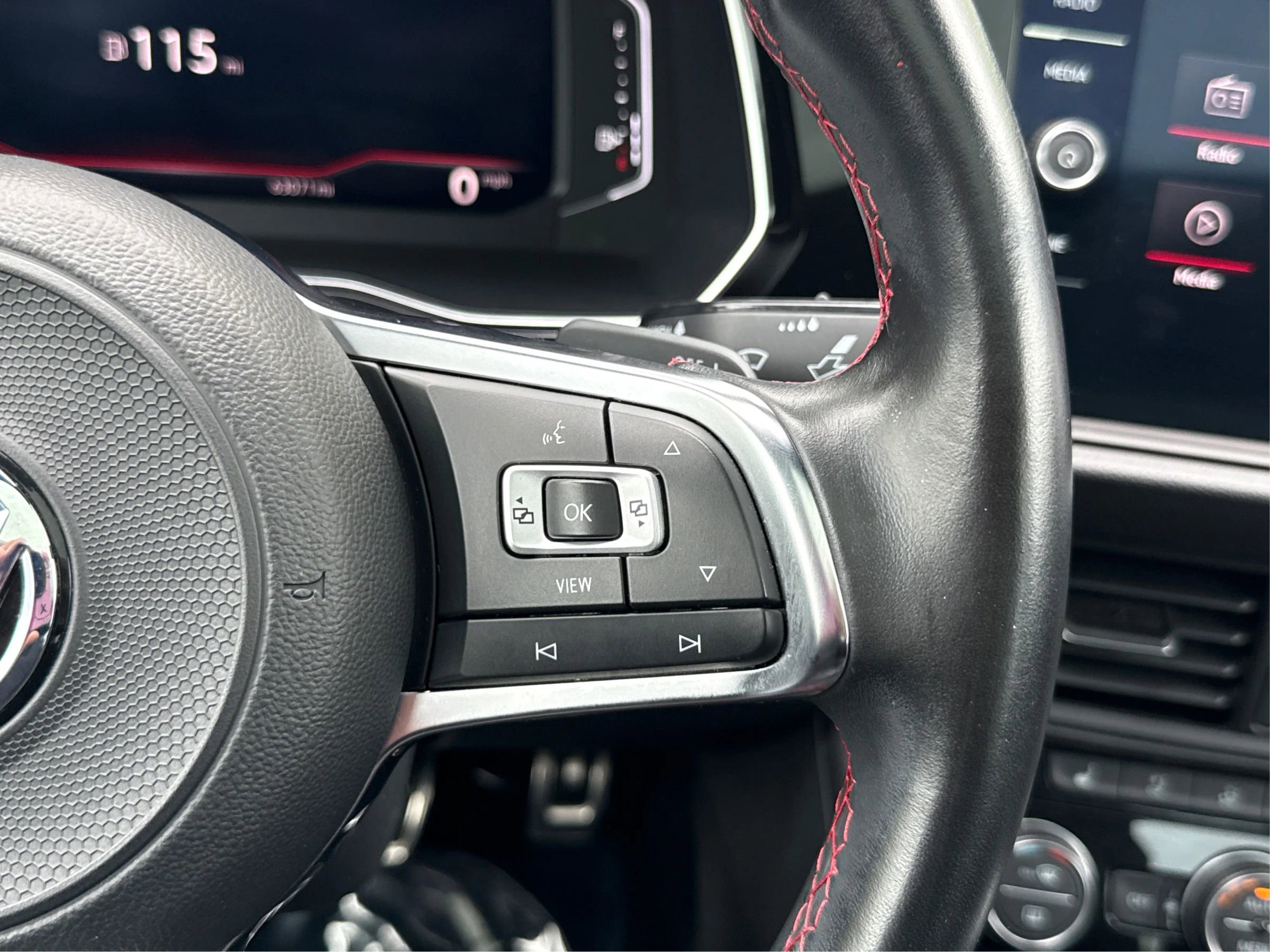Used 2021 Volkswagen Jetta GLI Autobahn FWD image 36