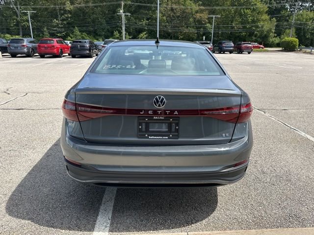 New 2025 Volkswagen Jetta SE image 6