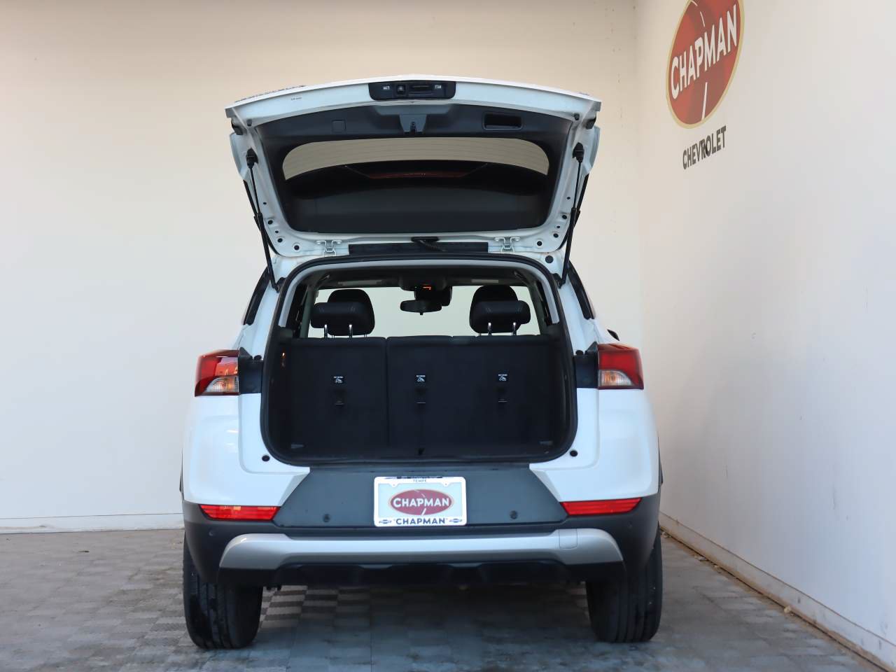 Certified 2024 Chevrolet TrailBlazer LT w/ LT Cold Weather Package FWD image 4