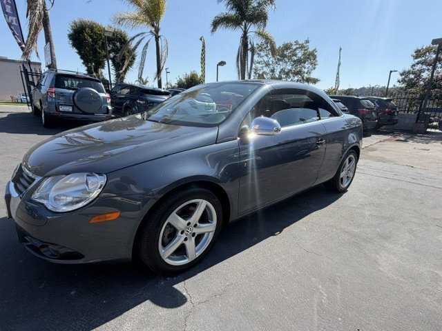 Used 2007 Volkswagen Eos 2.0T FWD image 6