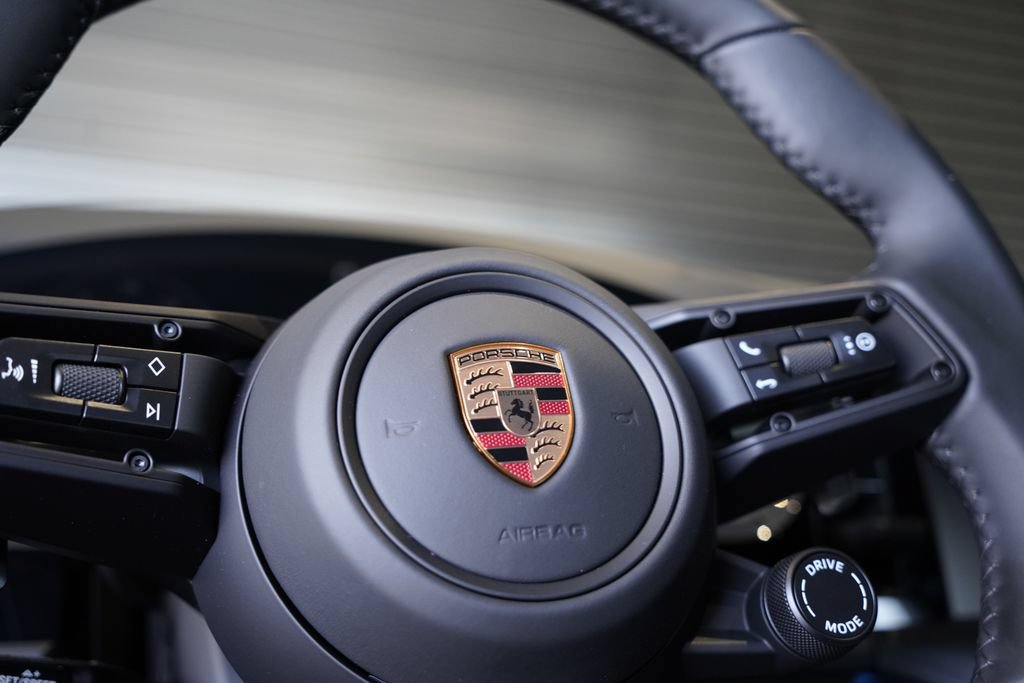 New 2026 Porsche Panamera RWD image 12