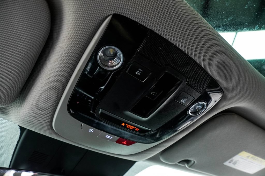 Used 2023 Kia Sorento S w/ Panoramic Sunroof Package FWD image 41