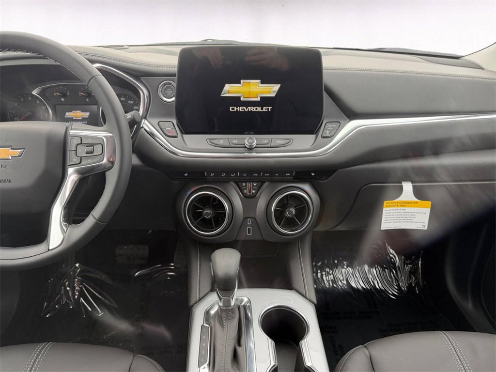 New 2026 Chevrolet Blazer LT image 10