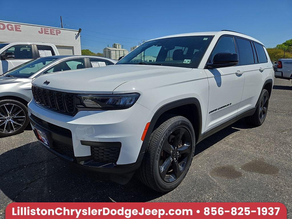 Used 2023 Jeep Grand Cherokee L Laredo AWD/4WD image 1