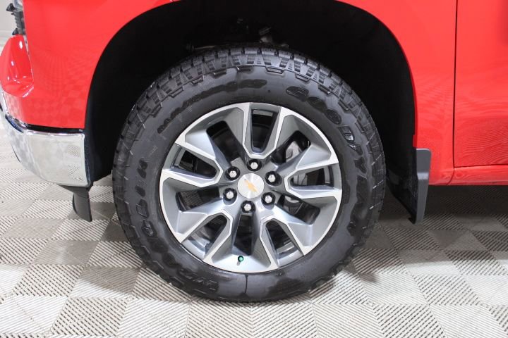 New 2026 Chevrolet Silverado 1500 LT w/ Safety Package AWD/4WD image 43