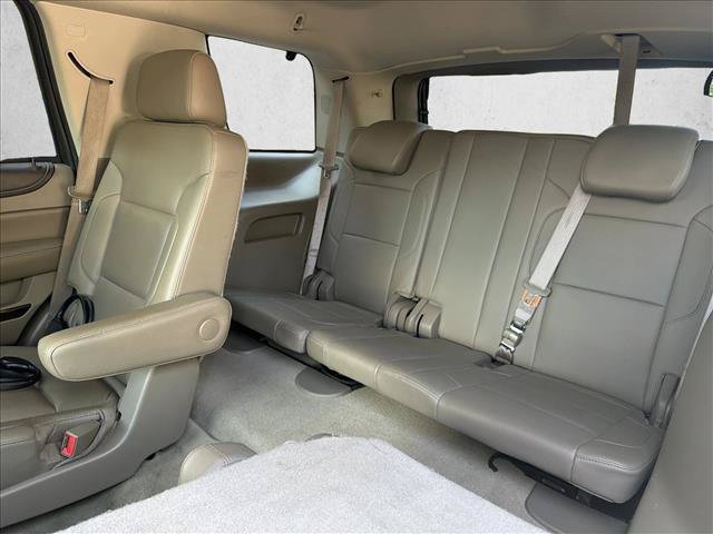 Used 2016 GMC Yukon SLT w/ Open Road Package AWD/4WD image 26