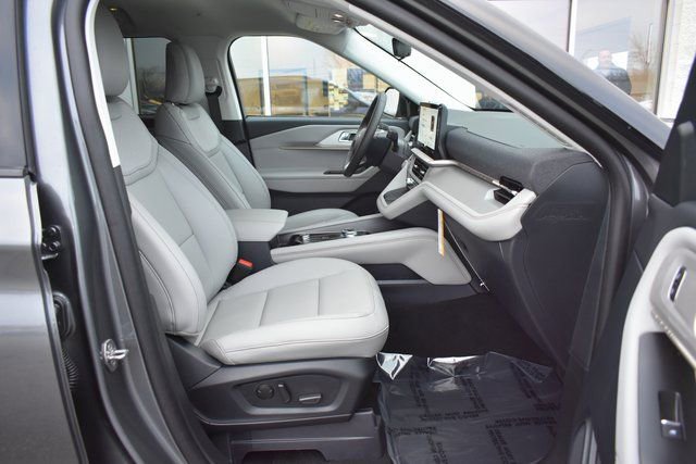 New 2026 Ford Explorer Active w/ Active Comfort Package image 47