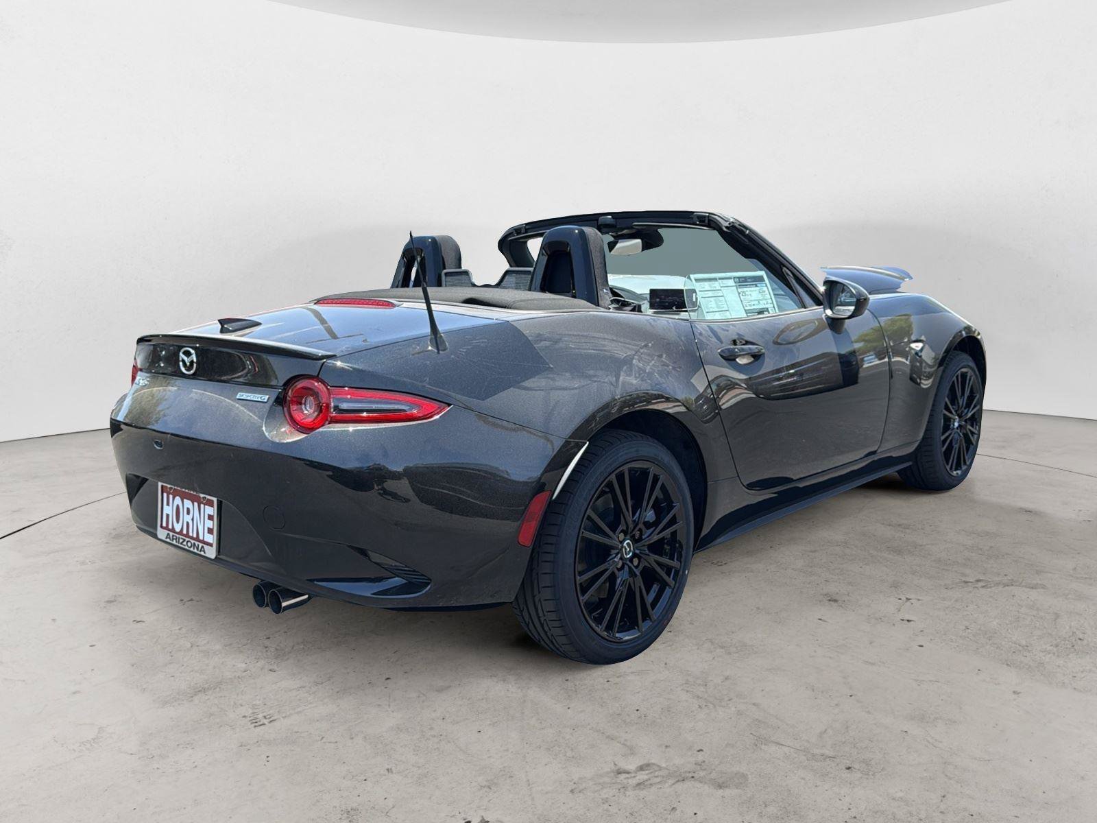 New 2026 MAZDA MX-5 Miata Club w/ Interior Package RWD image 5