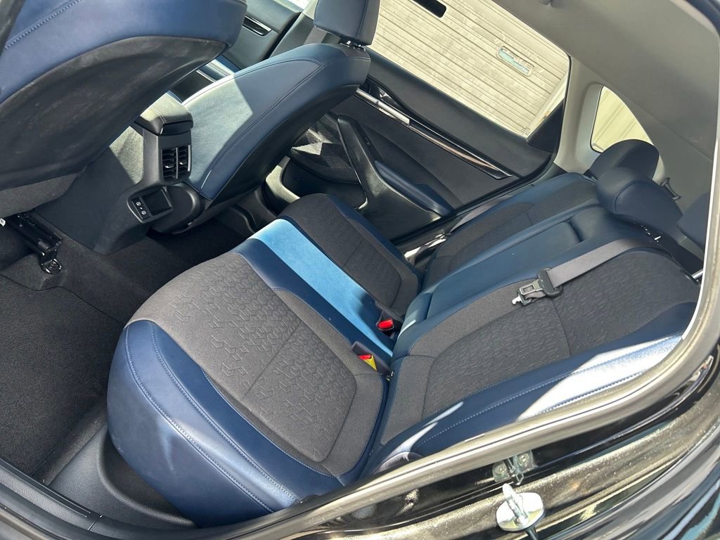 Certified 2025 Kia Seltos S image 24