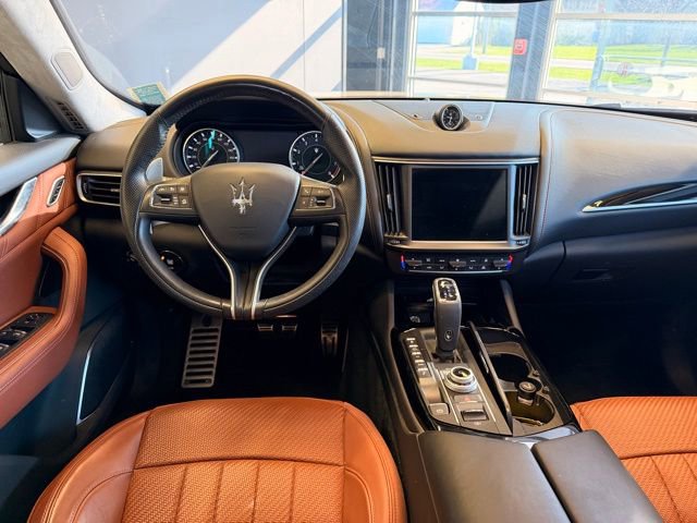Used 2022 Maserati Levante Modena image 13