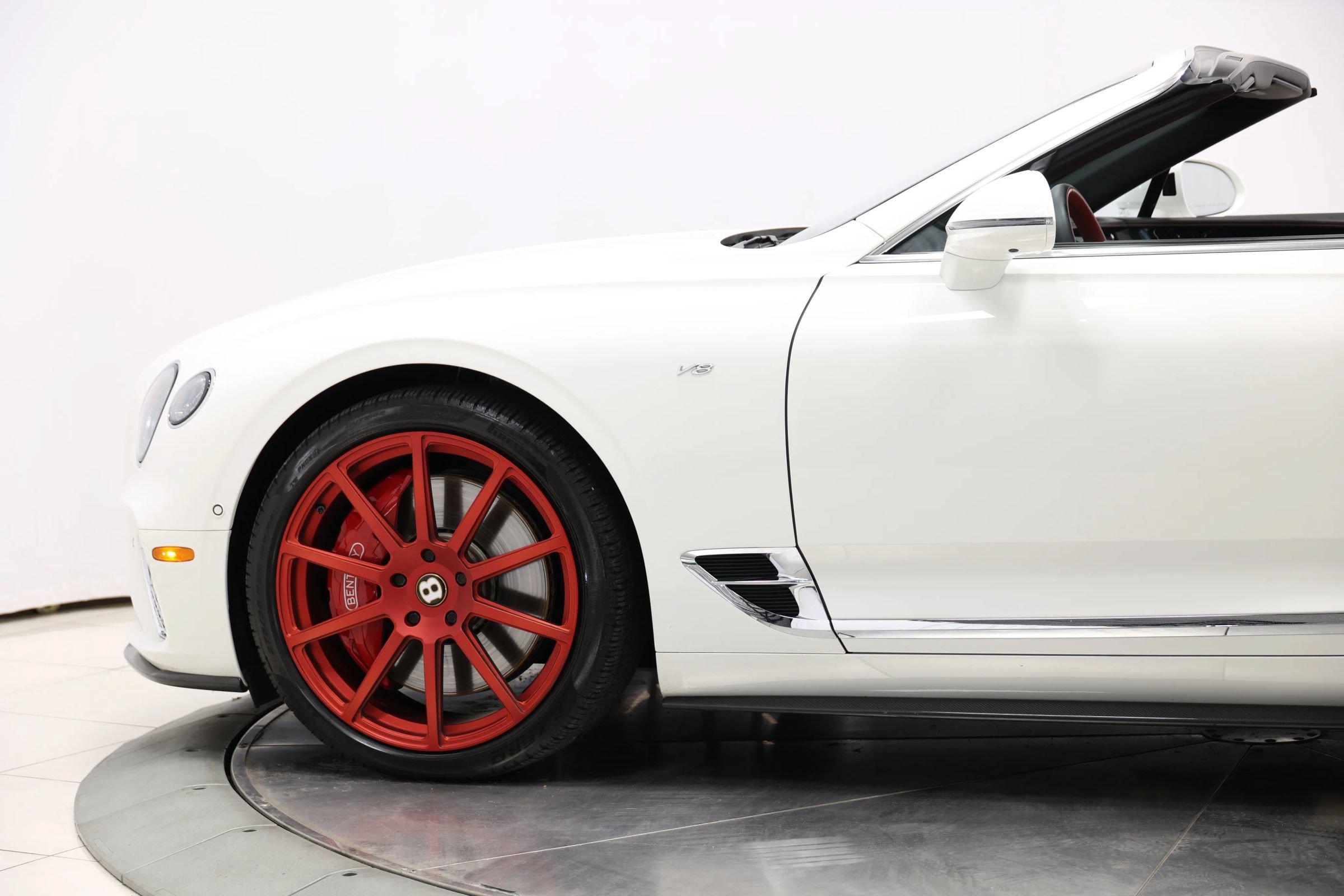 Used 2020 Bentley Continental GT V8 AWD/4WD image 9