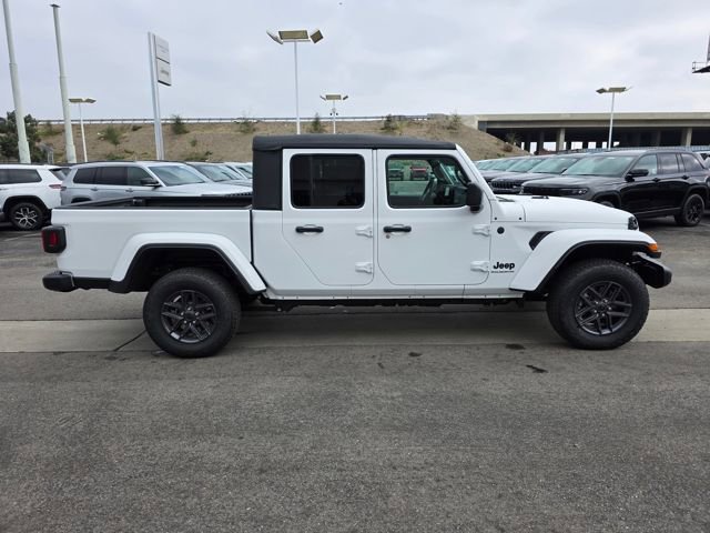 New 2026 Jeep Gladiator Sport image 8