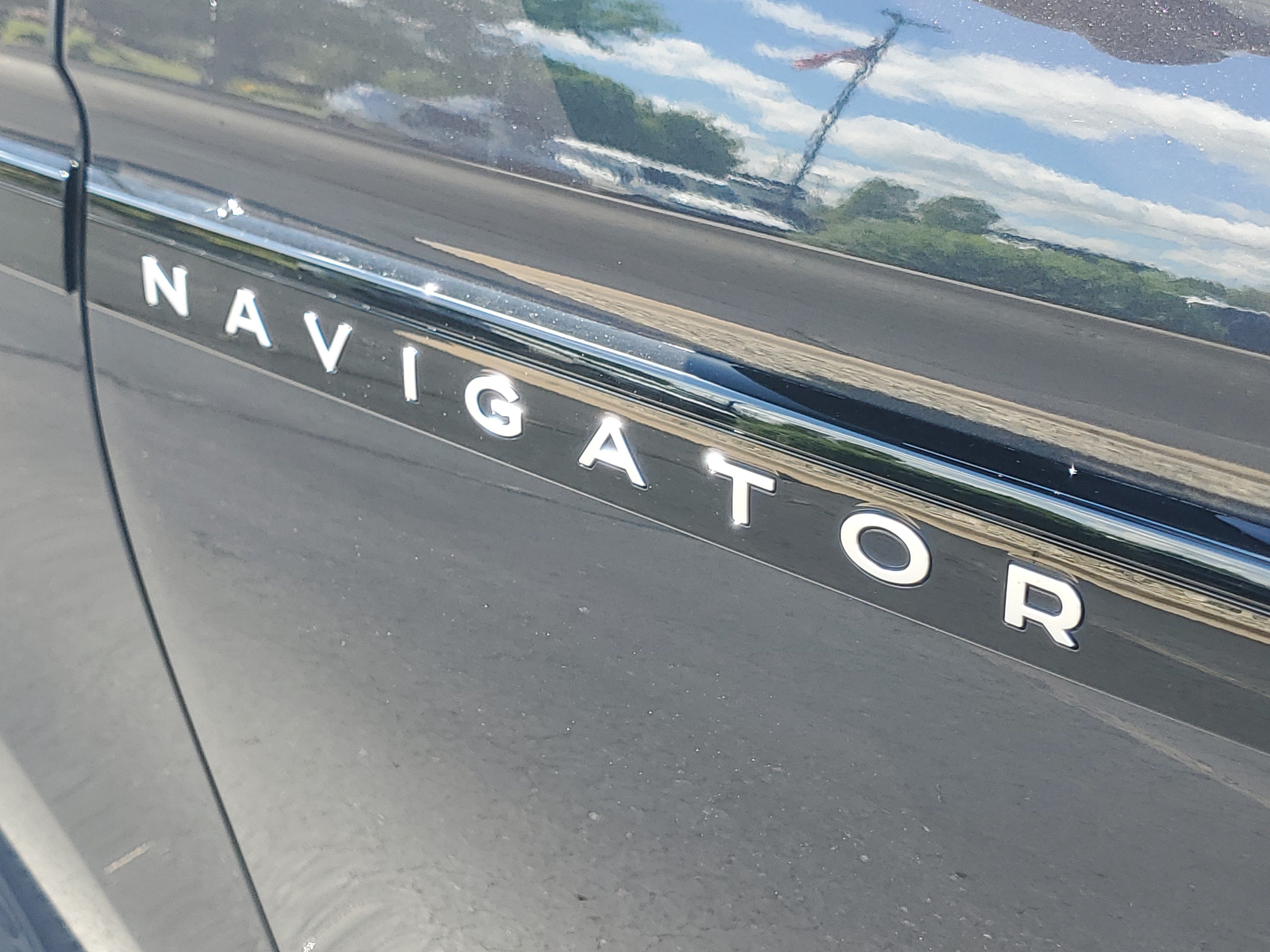 New 2026 Lincoln Navigator Black Label AWD/4WD image 7