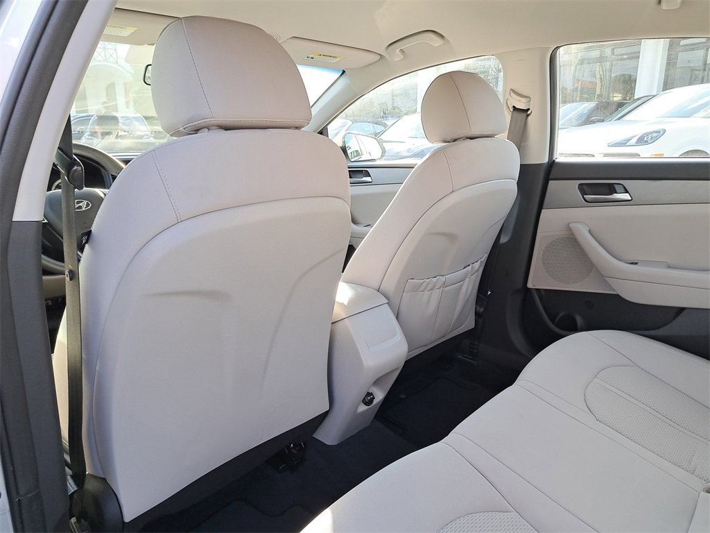 Used 2018 Hyundai Sonata SE image 10