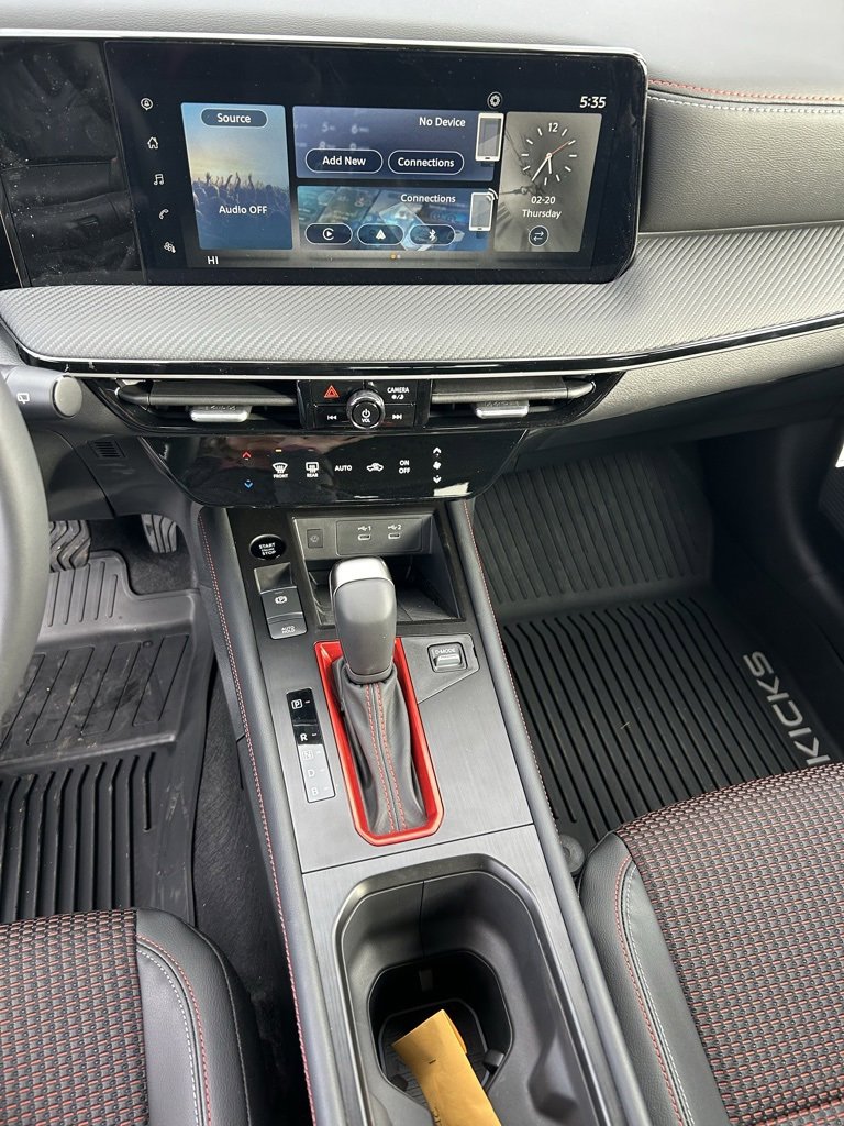 New 2025 Nissan Kicks SR w/ Illumination Package image 18