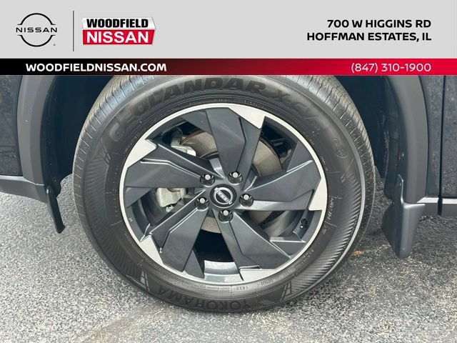 Certified 2026 Nissan Rogue SV AWD/4WD image 8