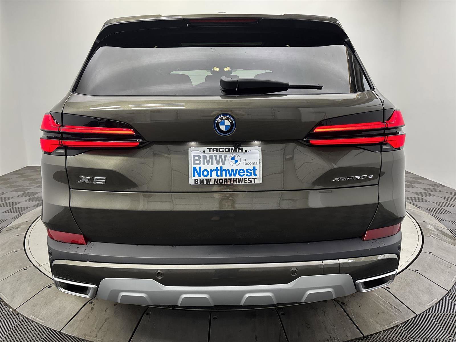 New 2026 BMW X5 xDrive50e AWD/4WD image 15