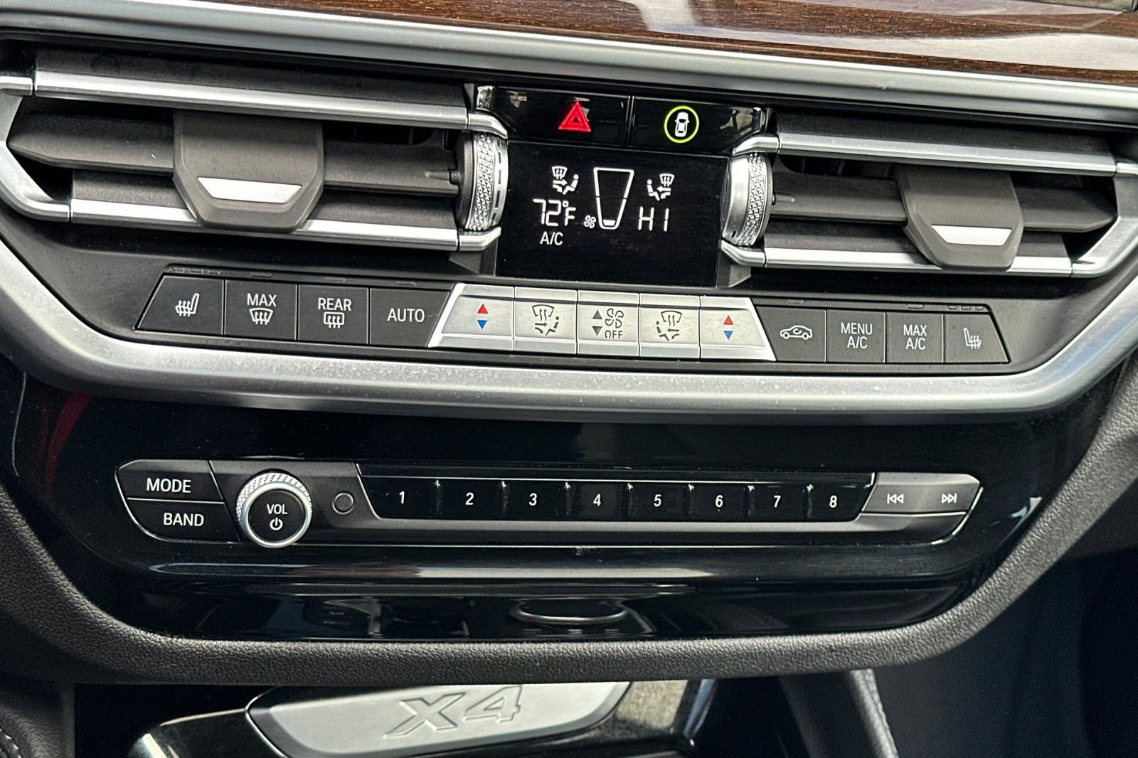 Used 2023 BMW X4 xDrive30i w/ Premium Package AWD/4WD image 23