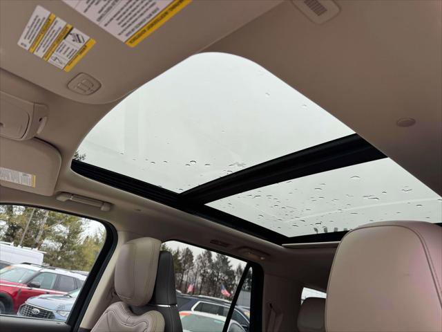 Used 2022 Lincoln Navigator L Reserve image 17