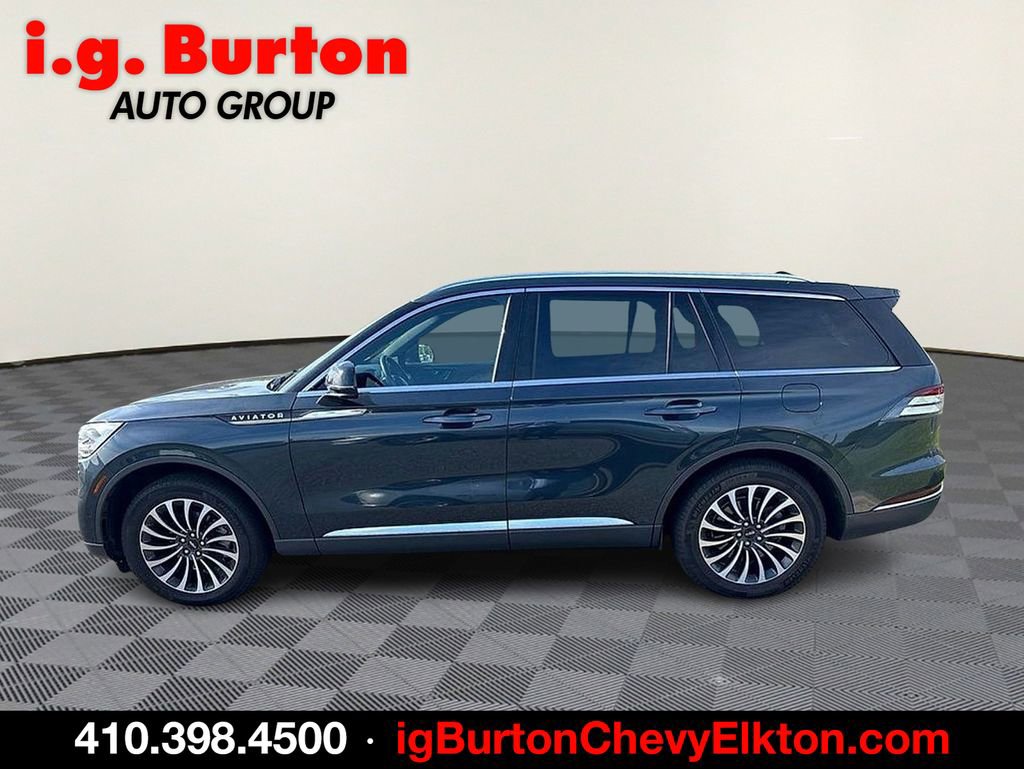 Used 2023 Lincoln Aviator Reserve w/ Equipment Group 201A AWD/4WD image 4