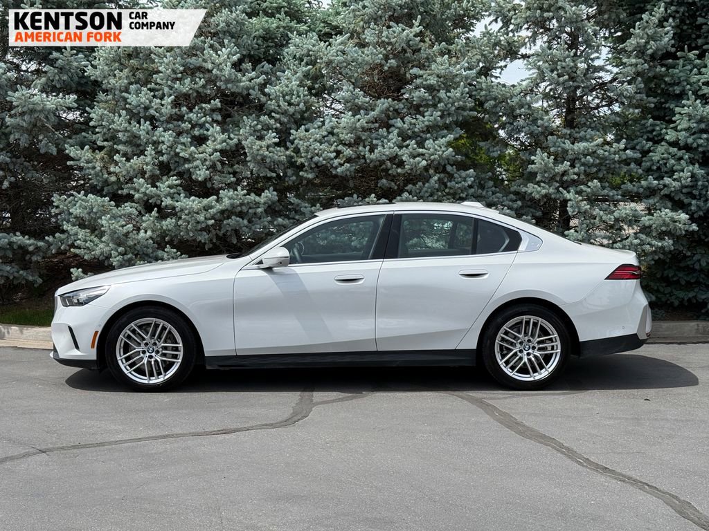 Used 2025 BMW 530i xDrive 530i xDrive image 4
