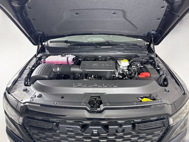 New 2026 RAM 1500 4x4 Crew Cab image 25