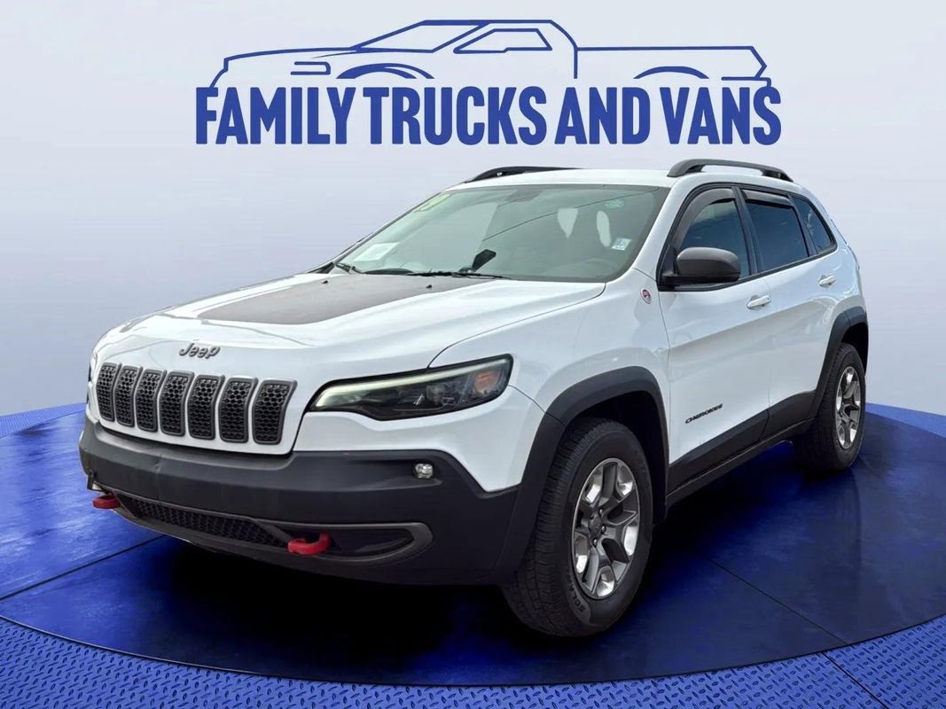 Used 2019 Jeep Cherokee Trailhawk image 1