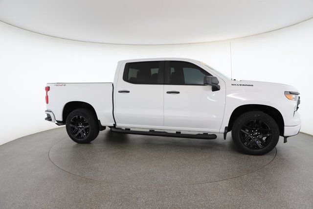 Used 2023 Chevrolet Silverado 1500 Custom w/ LPO, Dark Essentials Package image 23