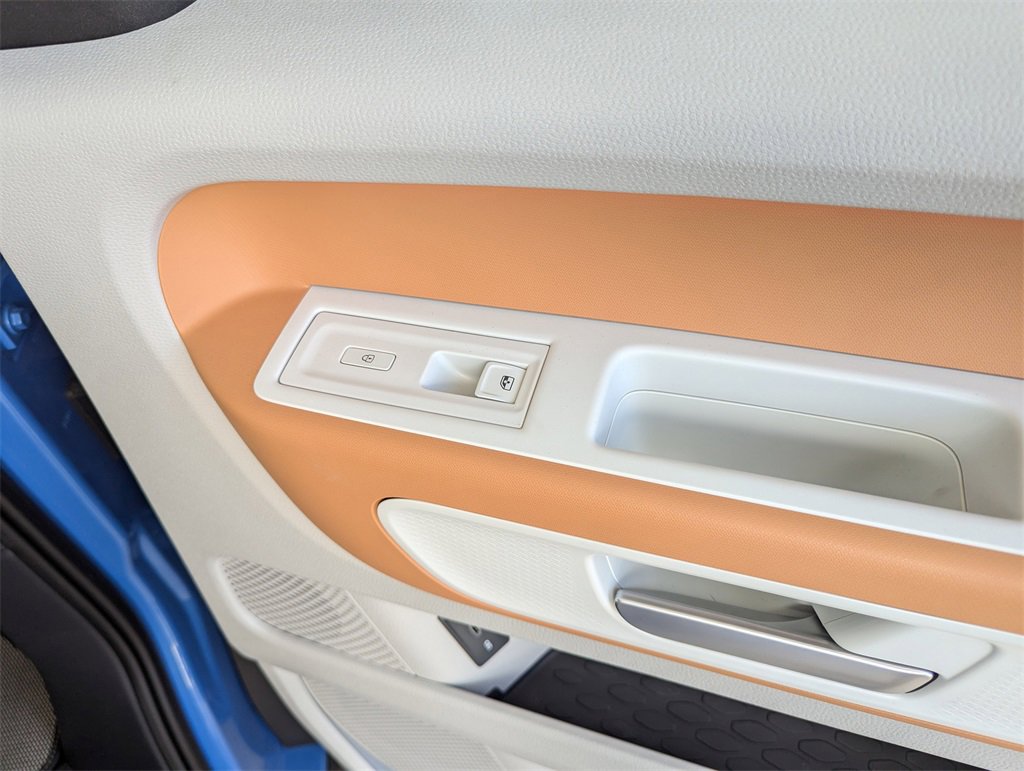 New 2025 Volkswagen ID. Buzz 1st Edition image 32