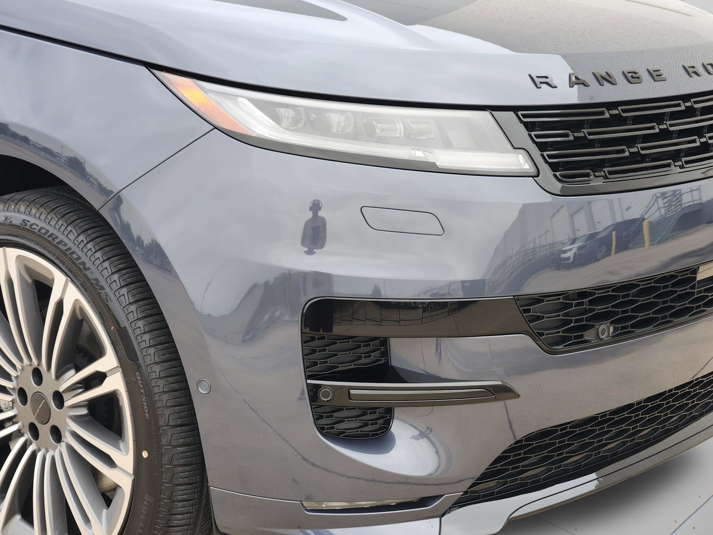 New 2026 Land Rover Range Rover Sport Dynamic SE AWD/4WD image 26