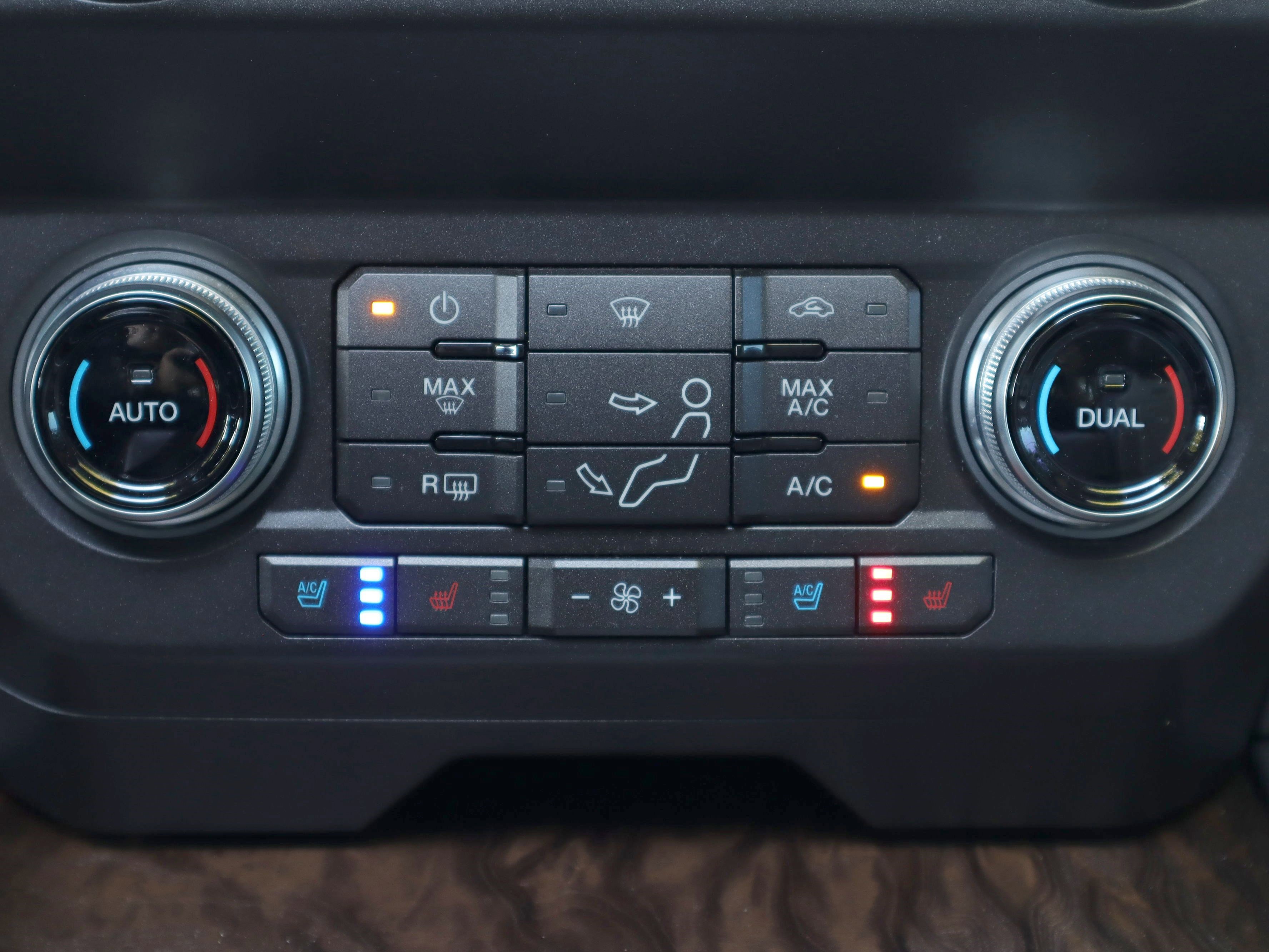 Used 2019 Ford F450 Limited image 10