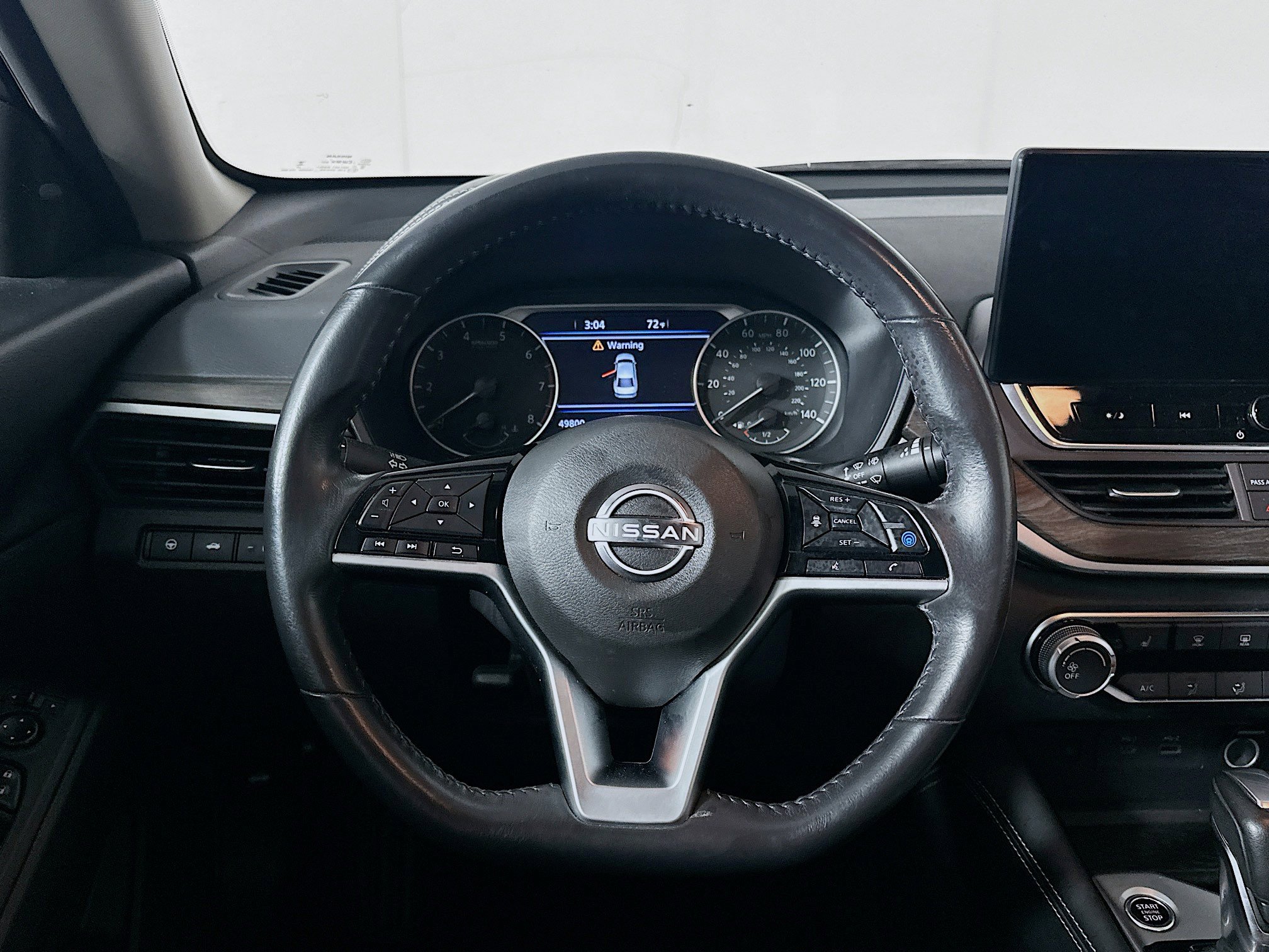 Used 2024 Nissan Altima 2.5 SV w/ SV Premium Package image 18