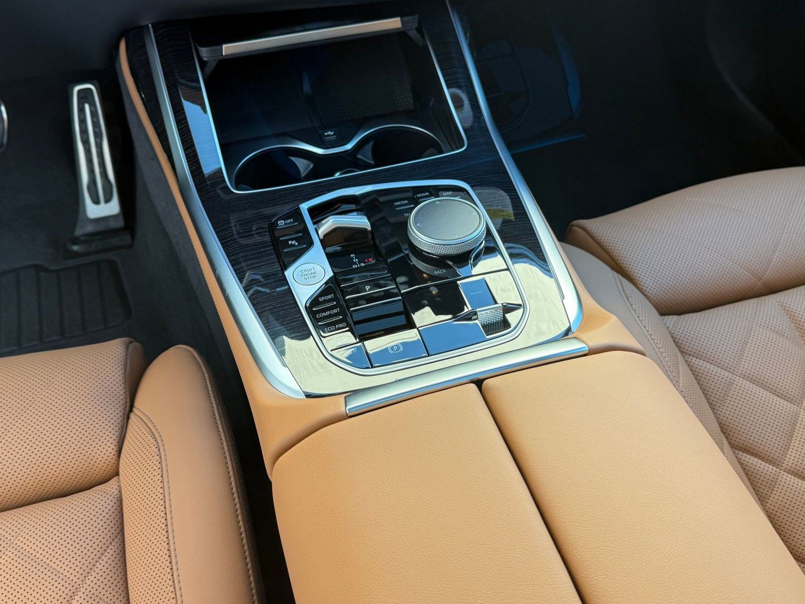 New 2026 BMW X7 xDrive40i w/ M Sport Package image 27