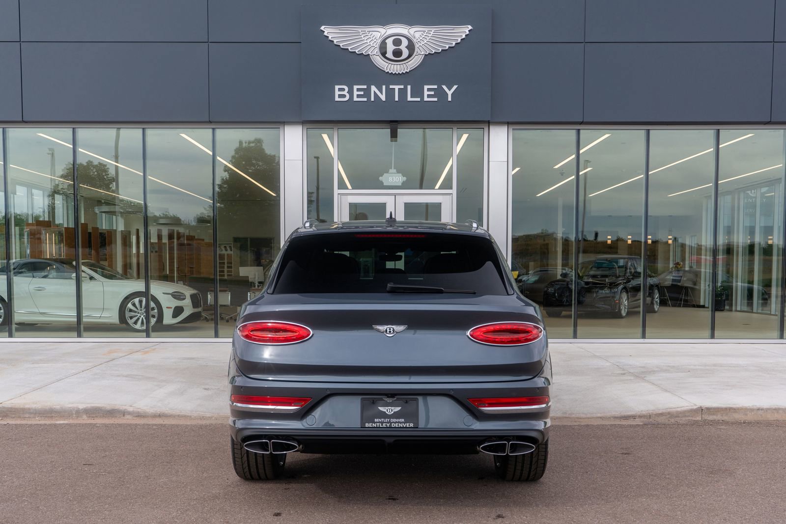 New 2025 Bentley Bentayga image 13